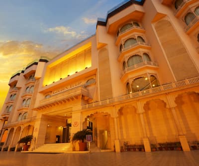 https://imgcld.yatra.com/ytimages/image/upload/t_hotel_yatra_city_desktop/v1421826256/Domestic Hotels/Hotels_Jaipur/Golden Tulip Hotel Jaipur/Facade_copy.jpg